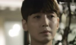 韩剧陷入纯情在线观看,浪漫纠葛，情感漩涡中的甜蜜救赎